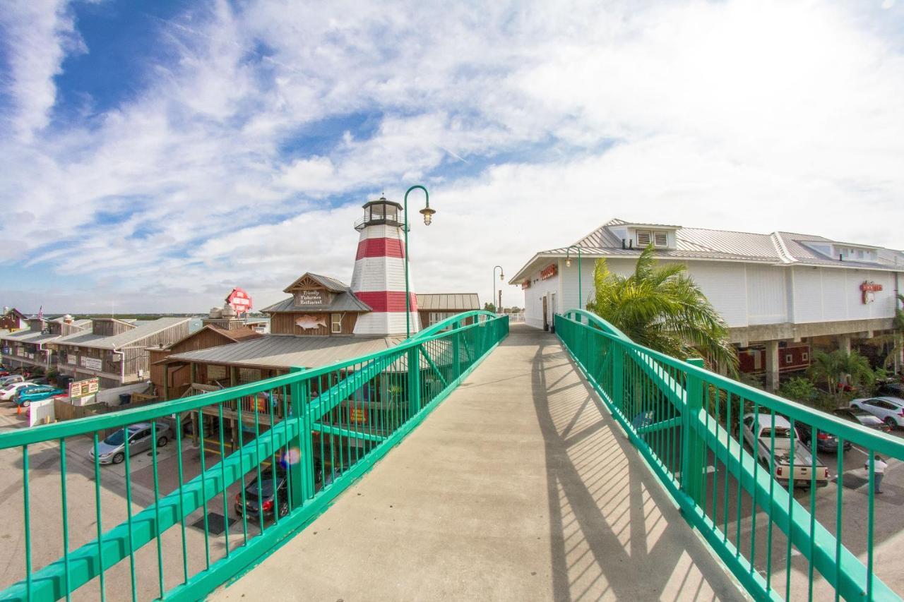 #212 Surf Song Resort St. Pete Beach Bagian luar foto
